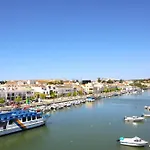 Σπίτι διακοπών Stunning Townhouse With Pool In Centre Ταβίρα