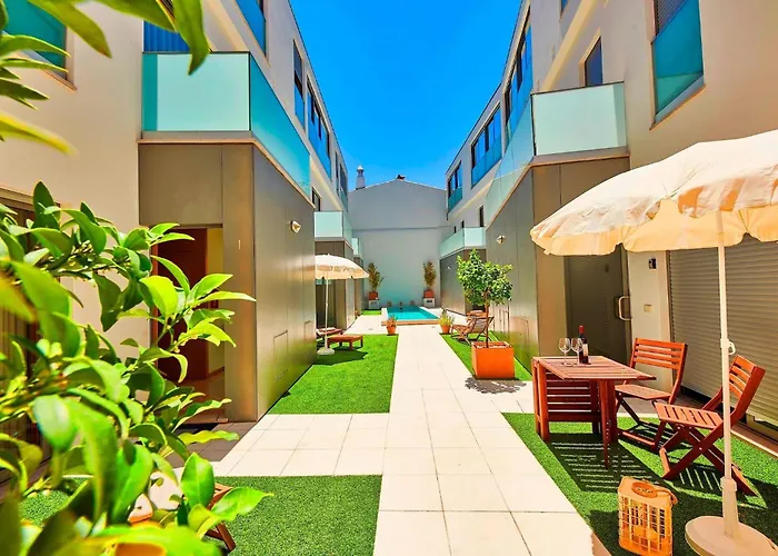 Stunning Townhouse With Pool In Centre * Tavira